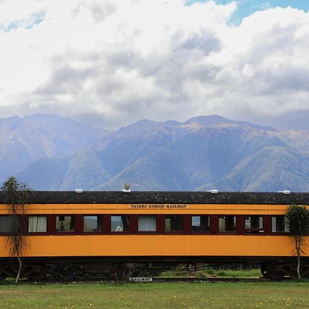 Te Anau Lodge Ngoại thất bức ảnh