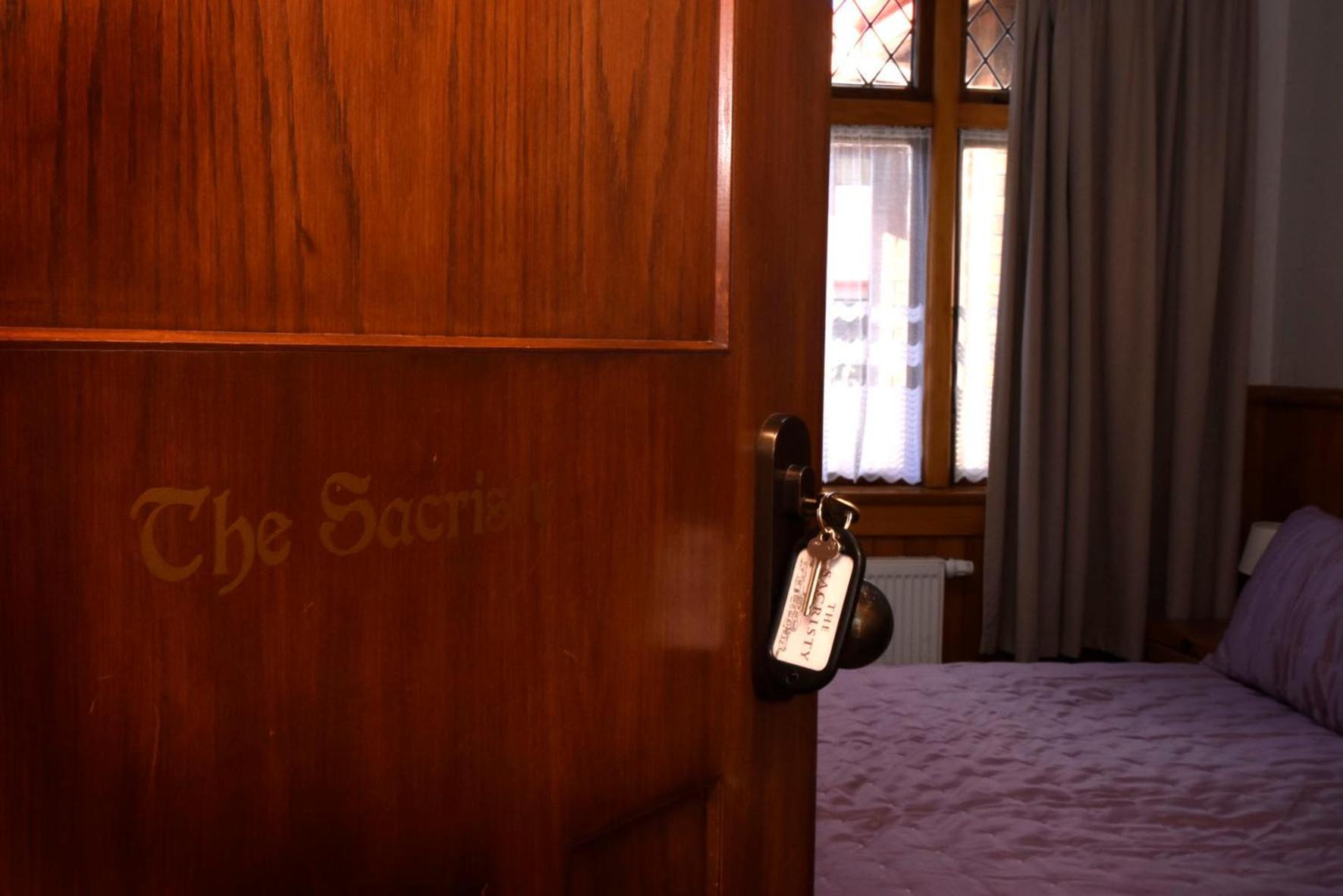 Te Anau Lodge Ngoại thất bức ảnh