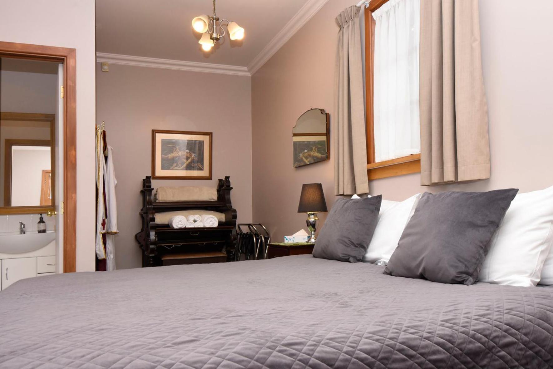 Te Anau Lodge Ngoại thất bức ảnh