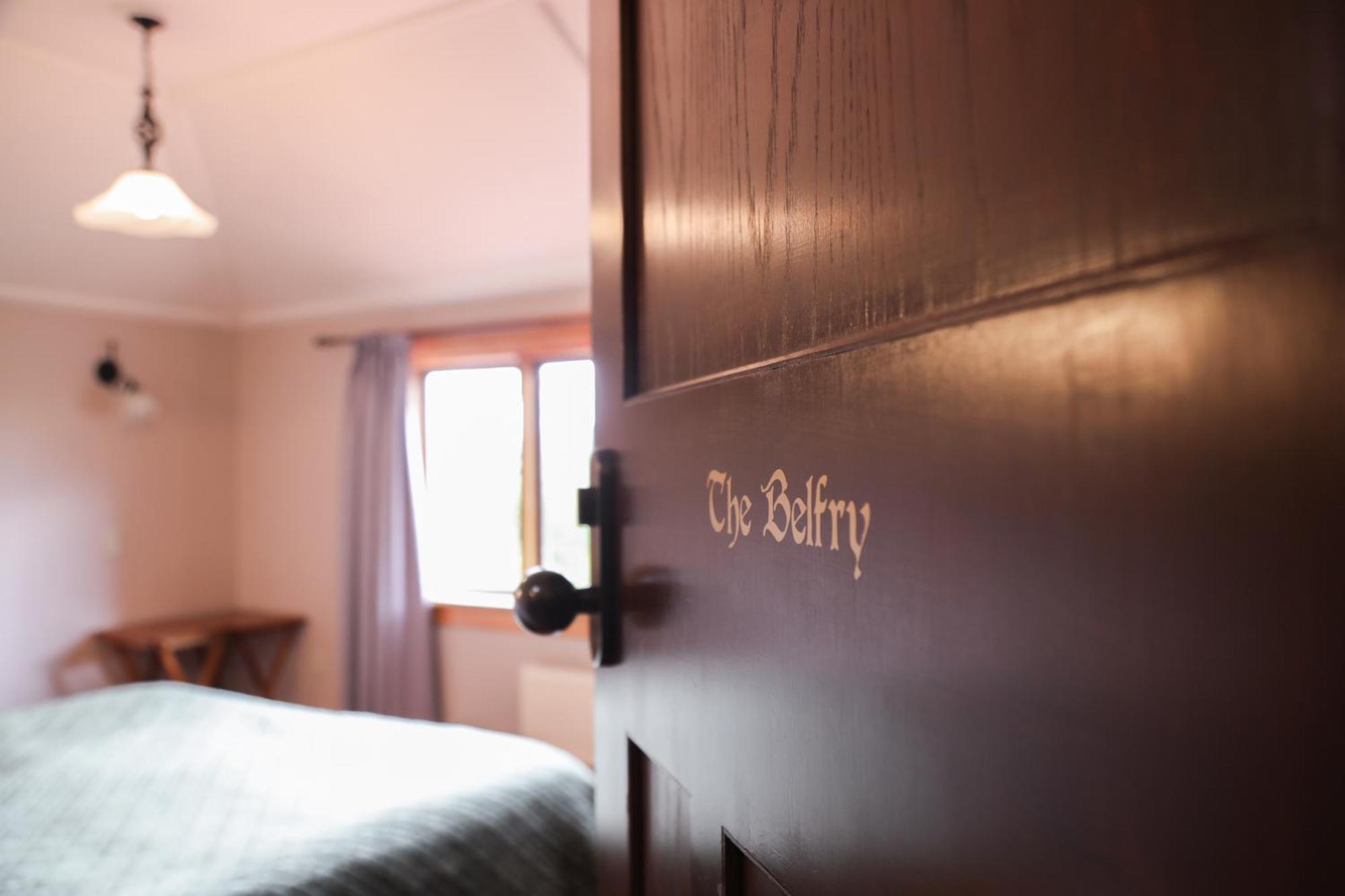 Te Anau Lodge Ngoại thất bức ảnh
