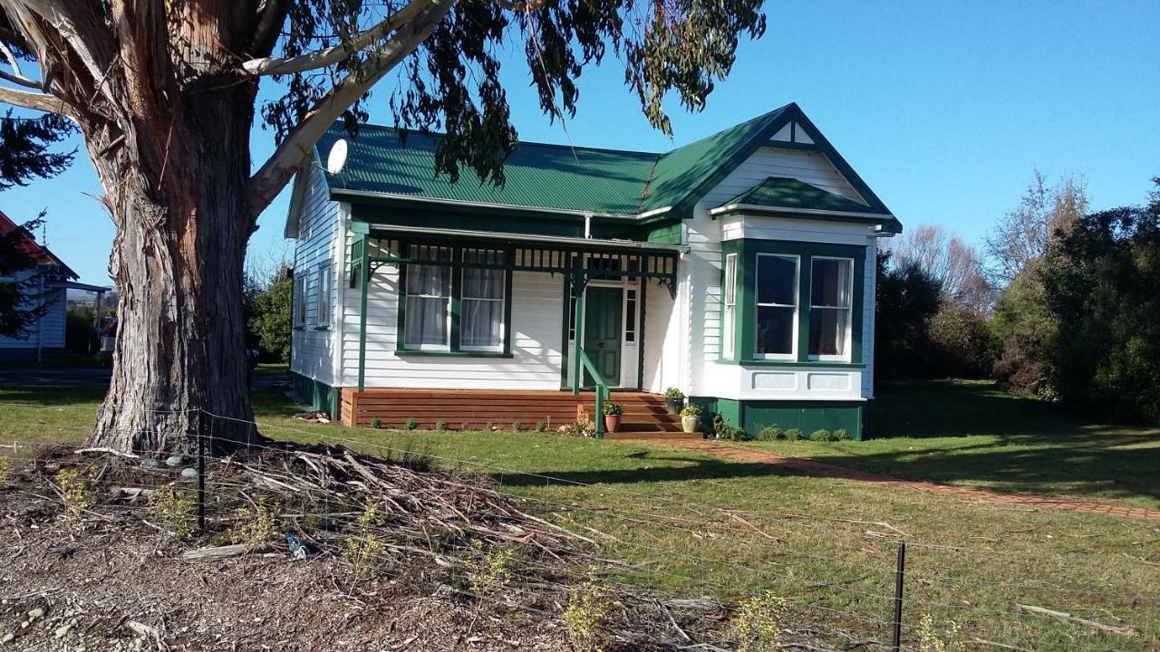 Te Anau Lodge Ngoại thất bức ảnh